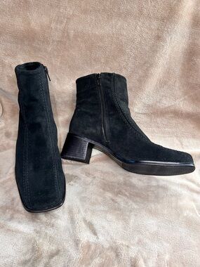 Sz 7 | Classic Black Suede Waterproof Square Toe Heeled Ankle Boot